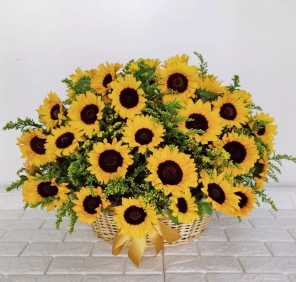 30 sunflowers basket
