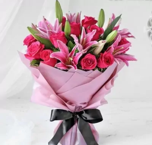 pink bouquet delivery