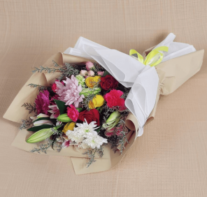 Mix Flowers Bouquet with Best Design and Delivery