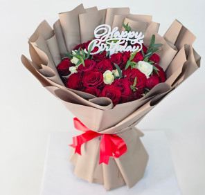birthday rose bouquet