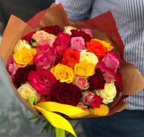 25 mixed roses bouquet