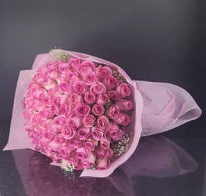 100 Pink Roses Bouquet