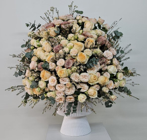 Congratulations Flowers Pot