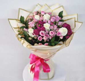 pastel rose bouquet