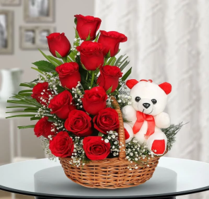 roses and teddy bear