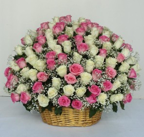 100 roses basket